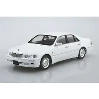 1/24 NISSAN Y33 CIMA '96 Model Kit