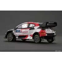 1/24 Scale Model Kit - Vehicle