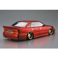 1/24 K-BREAK UZS141 MAJESTA '91（TOYOTA） Model Kit