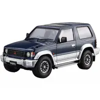 1/24 Scale Model Kit - Mitsubishi / PAJERO