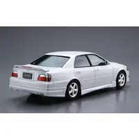 The Model Car - 1/24 Scale Model Kit - Vehicle