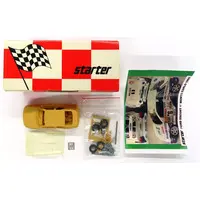 1/43 Scale Model Kit - Ford