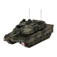 1/35 Scale Model Kit - Tank / Leopard 2
