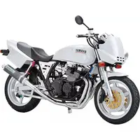 1/12 YAMAHA 4HM XJR400S  '94 WITH CUSTOM PARTS Model Kit