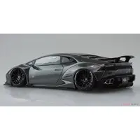 1/24 Scale Model Kit - Lamborghini