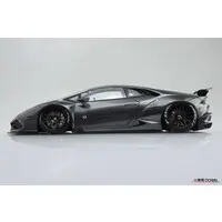1/24 Scale Model Kit - Lamborghini