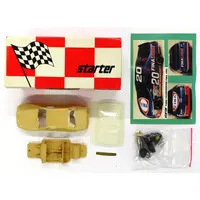 1/43 Scale Model Kit - Ford