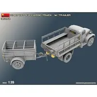 1/35 Scale Model Kit - Vehicle