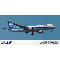 1/200 Scale Model Kit - Airliner / Boeing 777-300