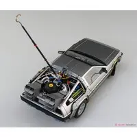 Timemachine from BACK TO THE FUTURE PartⅠ Model Kit