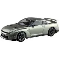 1/32 Scale Model Kit - NISSAN / Nissan GT-R