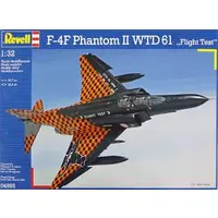 1/32 Scale Model Kit - Fighter aircraft model kits / F-4