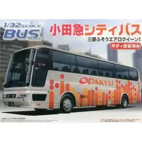 1/32 Scale Model Kit - Bus