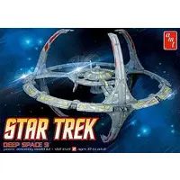 1/2500 Scale Model Kit - Star Trek / Deep Space 9