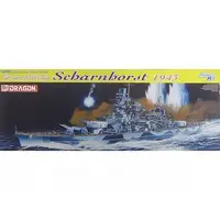 1/350 Scale Model Kit - Warship plastic model kit / German battleship Scharnhorst
