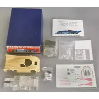 1/24 Scale Model Kit - NISSAN