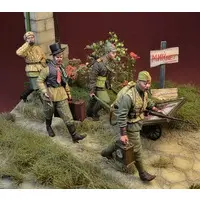 1/35 Scale Model Kit - People/Animals