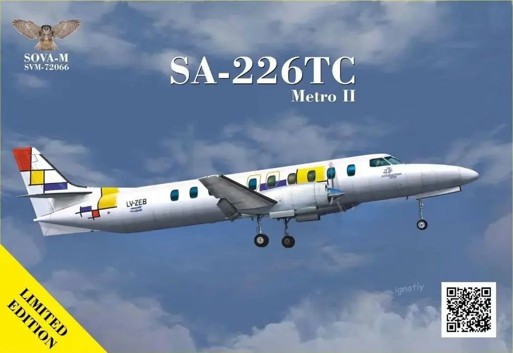 1/72 Scale Model Kit - Airliner