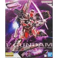 Gundam Models - Mobile Suit Gundam Char's Counterattack / RX-93 νGundam