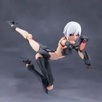MEGALOMARIA UNLIMITED UNIVERSE - EMULATOR #2 Model Kit