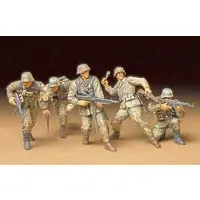 1/35 Scale Model Kit - TAMIYA Military Miniature Series
