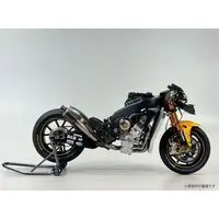 Plastic Model Kit - YAMAHA