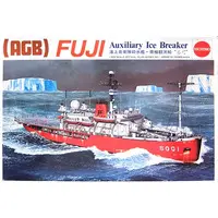 Plastic Model Kit - Antarctic expedition ship