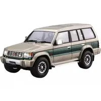 1/24 Scale Model Kit - Mitsubishi / PAJERO