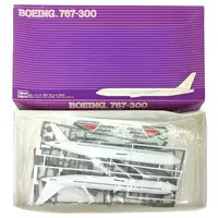 1/200 Scale Model Kit - Airliner / Boeing 767