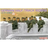 1/35 Scale Model Kit - Half-track