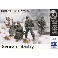 1/35 Scale Model Kit - People/Animals / Paratrooper