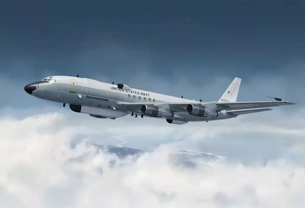 1/144 Scale Model Kit - Airliner / Douglas DC-8