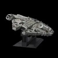 1/72 Scale Model Kit - STAR WARS / Millennium Falcon