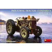 1/35 Scale Model Kit - Vehicle