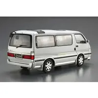 1/24 TOYOTA KZH100G HIACE SUPER CUSTOM G '99 Model Kit