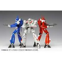 1/100 Scale Model Kit - Super Dimension Fortress Macross / VF-1J Valkyrie & Ichijo Hikaru