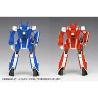 1/100 Scale Model Kit - Super Dimension Fortress Macross / VF-1J Valkyrie & Ichijo Hikaru