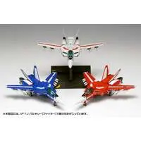 1/100 Scale Model Kit - Super Dimension Fortress Macross / VF-1J Valkyrie & Ichijo Hikaru
