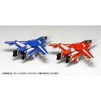 1/100 Scale Model Kit - Super Dimension Fortress Macross / VF-1J Valkyrie & Ichijo Hikaru