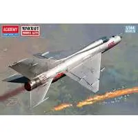 1/144 Scale Model Kit (MiG-21PF フィッシュベッドD (プラモデル))