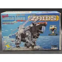Plastic Model Kit - ZOIDS / Shield Liger