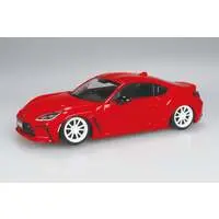 1/32 Scale Model Kit - Vehicle
