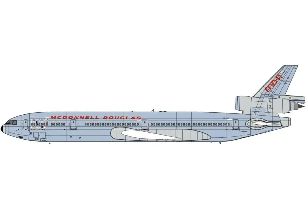 1/200 Scale Model Kit - Airliner / McDonnell Douglas MD-11