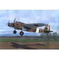 1/72 Scale Model Kit - Bomber