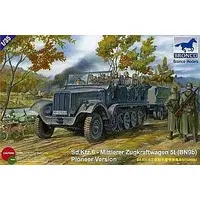 1/35 Scale Model Kit - Half-track