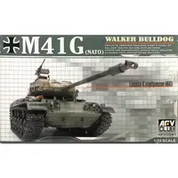 1/35 Scale Model Kit - Tank