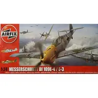 1/24 Scale Model Kit (1/24 メッサーシュミットBf 109E-4/E-3 [A12002])