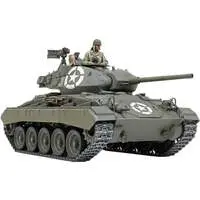 1/35 SCALE U.S. LIGHT TANK M24 CHAFFEE EUROPEAN THEATER Model Kit