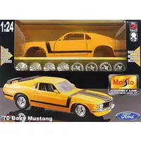 1/24 Scale Model Kit - Vehicle