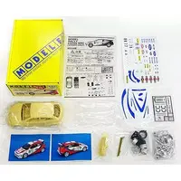 1/24 Scale Model Kit - Vehicle